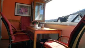 05. Wohnung1-Loggia-offen